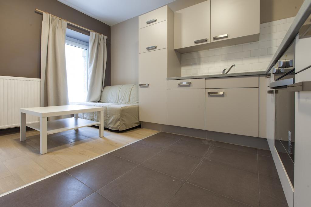 Madou City Center Apartment Brussels Room photo